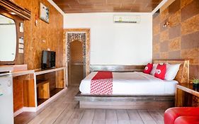 Oyo 797 Pink House Bungalow